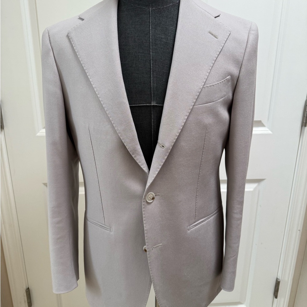 Suitsupply taupe 4-ply wool suit